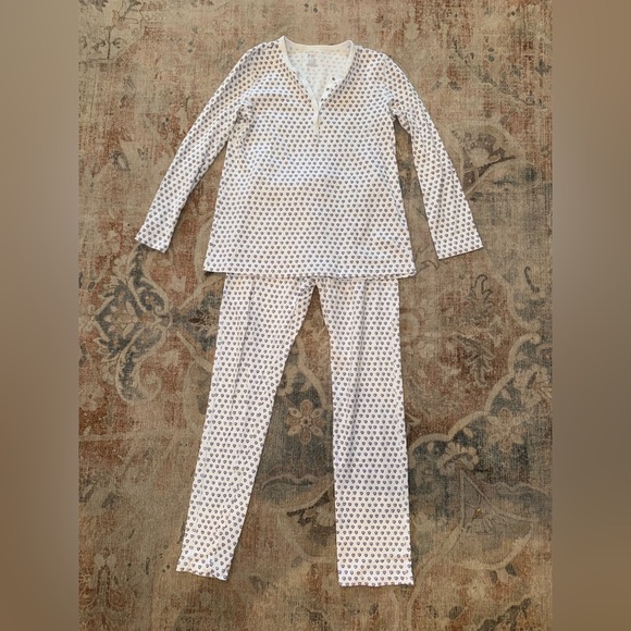 Roller Rabbit Pajamas - Picture 2 of 2